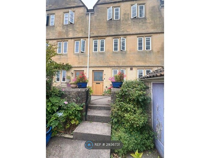 3 Bedroom Terraced House To Rent In Middle Rank, Bradford-On-Avon, BA15