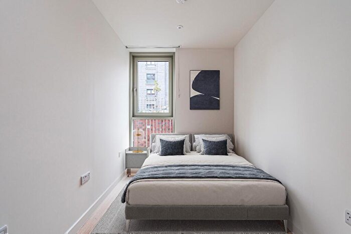 3 Bedroom Flat To Rent In PLATFORM_ In Edinburgh, EH6