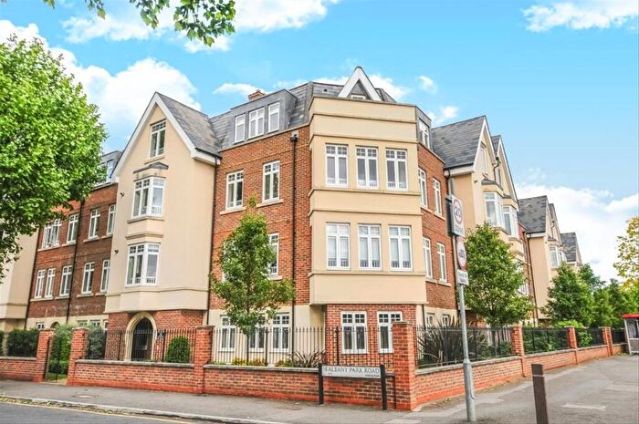1 Bedroom Flat To Rent In Albany Park Road, Kingston Upon Thames, KT2