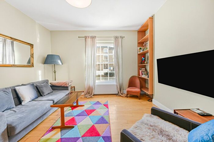 2 Bedroom Terraced House To Rent In Prince Of Wales Road, Kentish Town, NW5