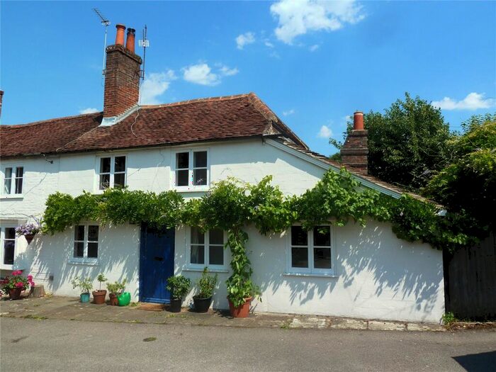 2 Bedroom Semi-Detached House To Rent In Hambledon, Hampshire, PO7