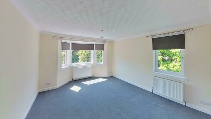 2 Bedroom Flat To Rent In Craigend Park, Liberton, Edinburgh, EH16