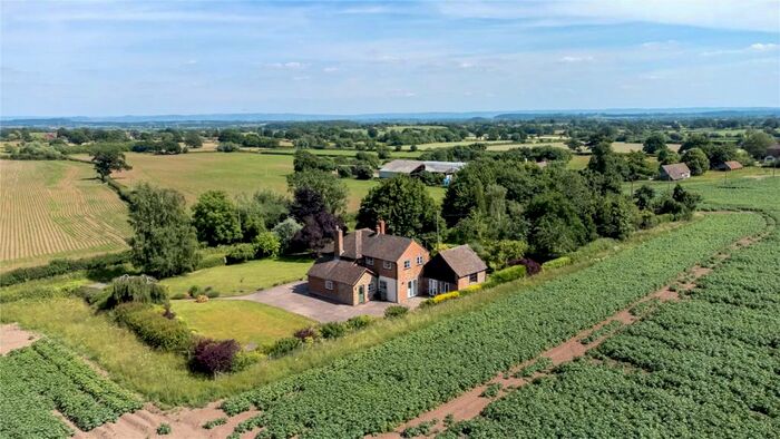 3 Bedroom Detached House For Sale In Bromsberrow, Ledbury, Worcestershire, HR8