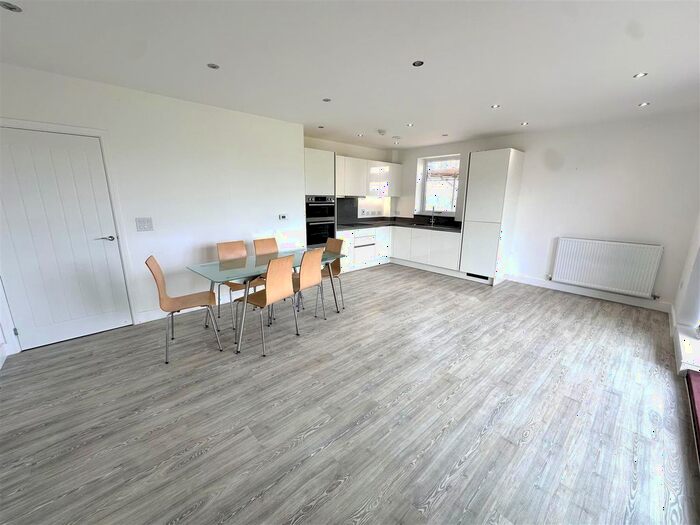 2 Bedroom Flat To Rent In Henry Darlot Drive, Mill Hill, London, NW7