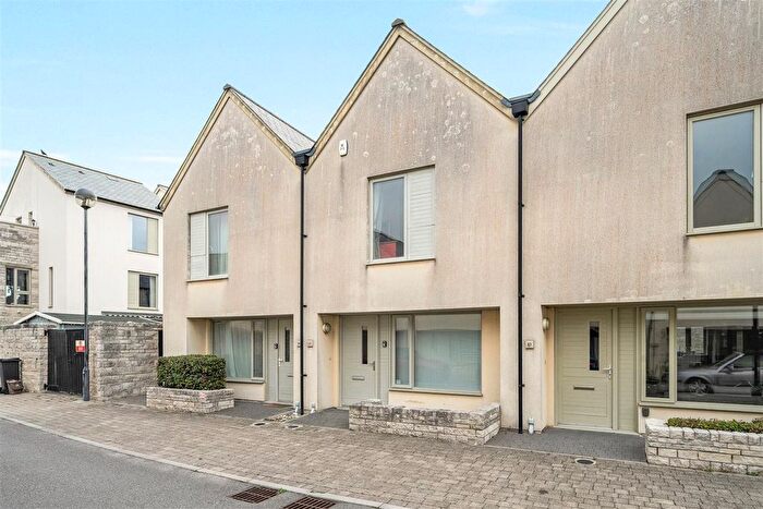 2 Bedroom Property To Rent In Officers Field, Portland, DT5