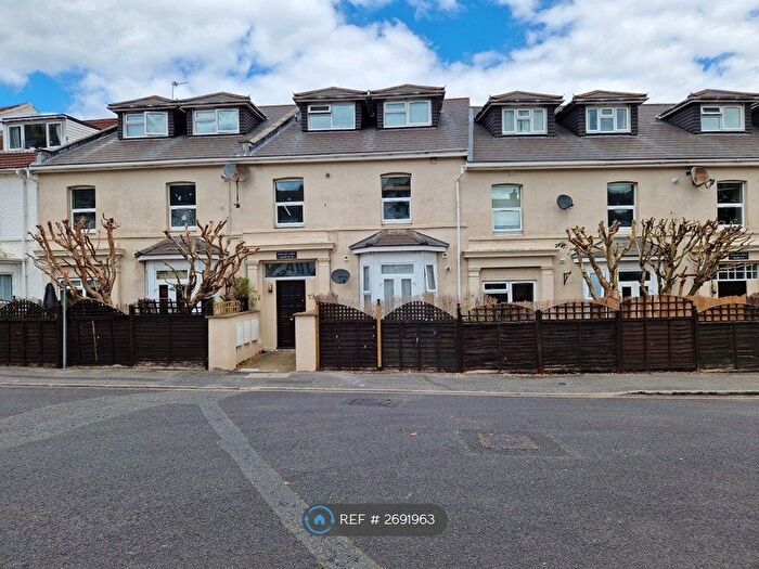 1 Bedroom Flat To Rent In Newgate Lodge, Bournemouth, BH2