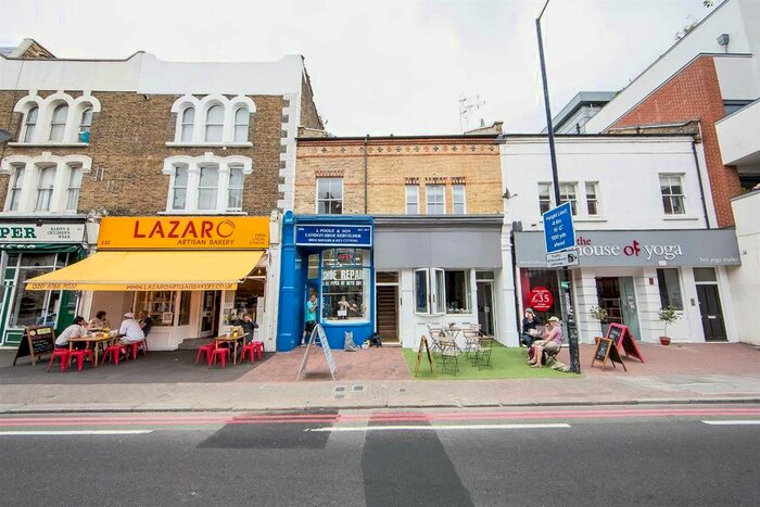 1 Bedroom Flat To Rent In Upper Richmond Road, Putney, SW15