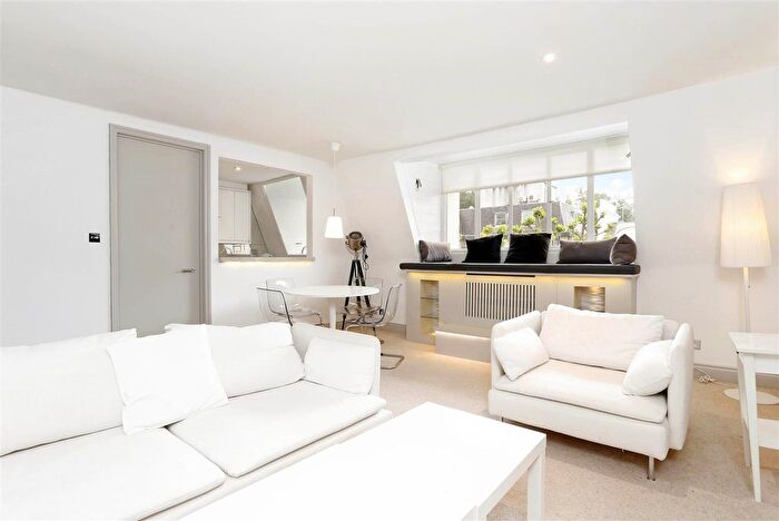 1 Bedroom Flat To Rent In Holland Park, London, W11