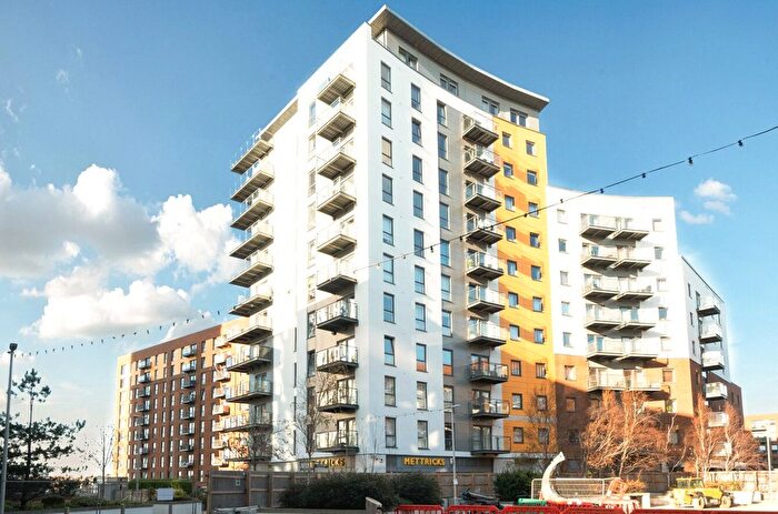 1 Bedroom Flat For Sale In Centenary Plaza, Southampton, Hampshire, SO19