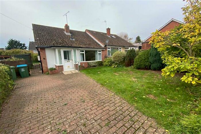 2 Bedroom Bungalow To Rent In Woodlands Crescent, Buckingham, MK18