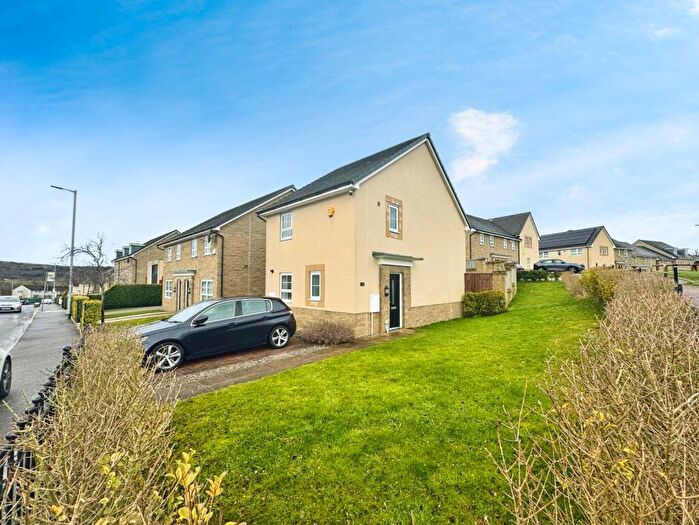 3 Bedroom Detached House To Rent In Fields Farm Road, Hyde, Greater Manchester, SK14