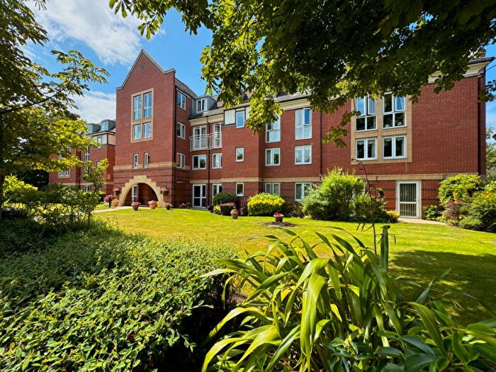 1 Bedroom Apartment For Sale In Freshfield Road, Formby, Liverpool, L37
