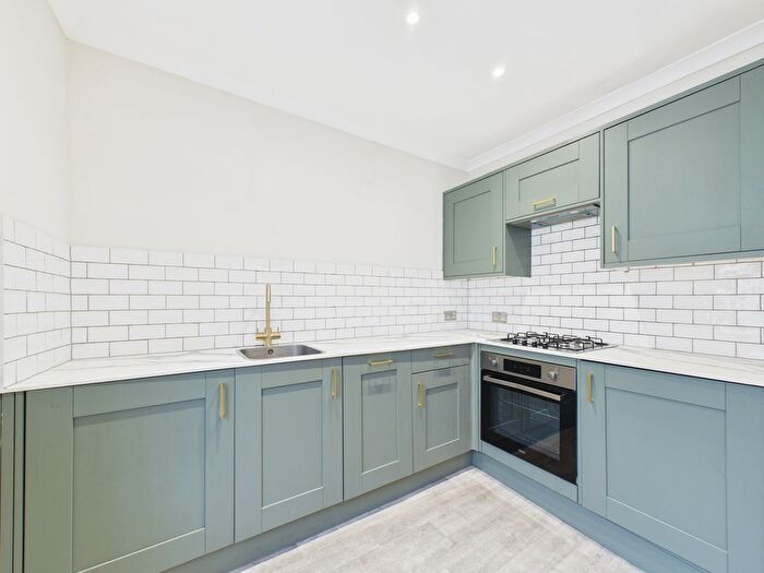 1 Bedroom Flat To Rent In Bloomsbury Place, Brighton, BN2