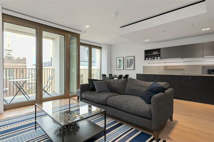 2 Bedroom Apartment To Rent In Bartholomew Close, London, EC1A