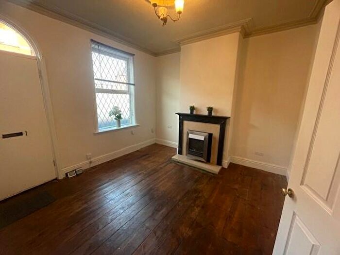 2 Bedroom House To Rent In Manchester St, Derby., DE22