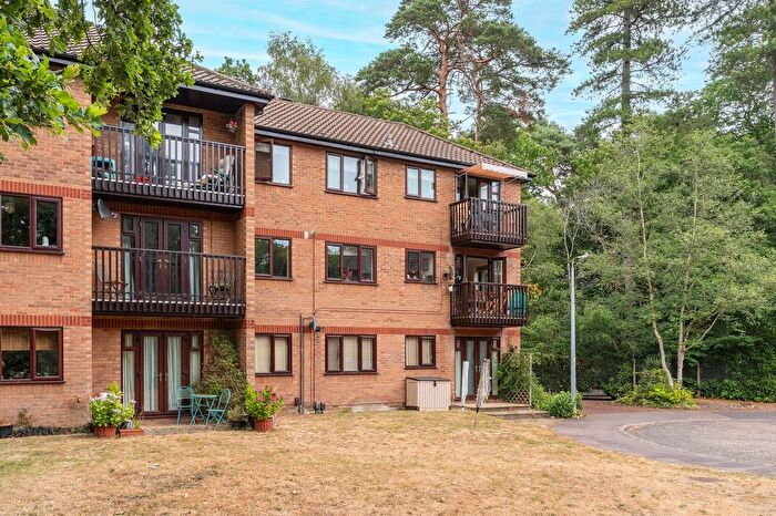 2 Bedroom Flat For Sale In Plantation Drive, Norwich, NR7