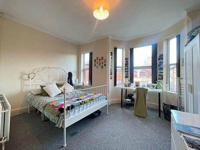 4 Bedroom Terraced House To Rent In Church Street, Nottingham, NG7