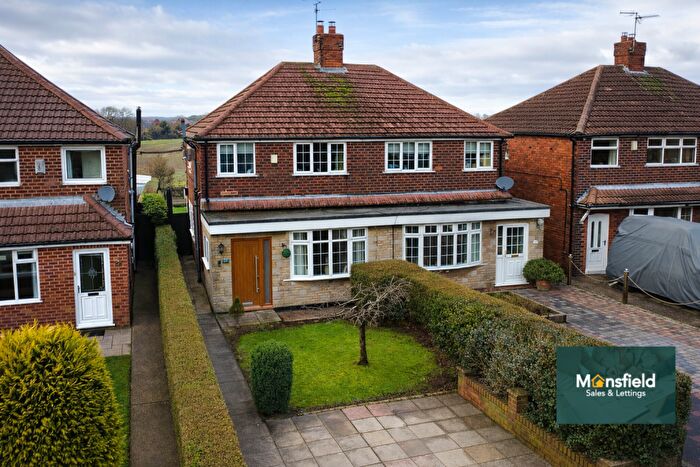 3 Bedroom Semi Detached House For Sale In Beck Lane, Sutton-in-ashfield, NG17