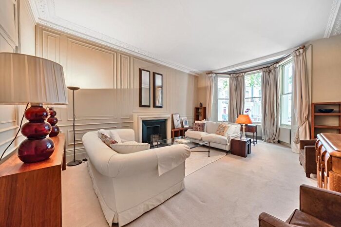 1 Bedroom Flat To Rent In Beaufort Gardens, Knightsbridge, SW3