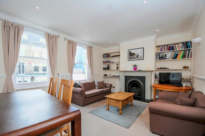 4 Bedroom Flat To Rent In Bishops Road, London, SW6