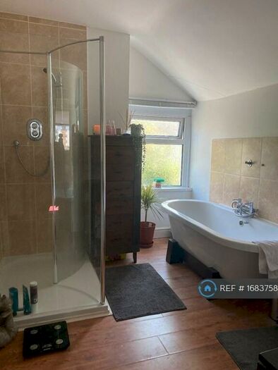 2 Bedroom Terraced House To Rent In Donald Street, Cardiff, CF24