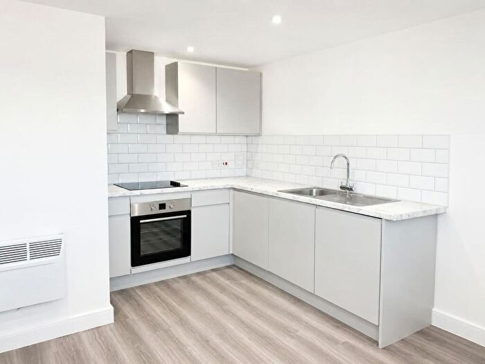 1 Bedroom Flat To Rent In College Place, Southampton, SO15