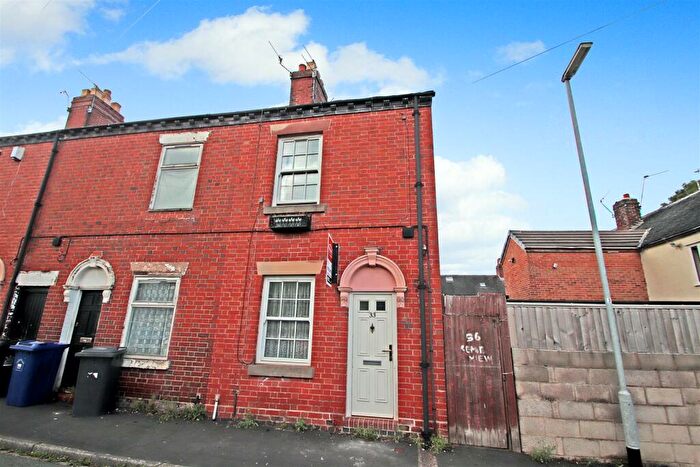 2 Bedroom End Of Terrace House To Rent In Gordon Street, Knutton, Newcastle-under-Lyme, ST5