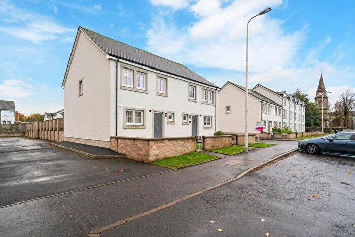 3 Bedroom Semi Detached House To Rent In Church Street, Lochwinnoch, PA12