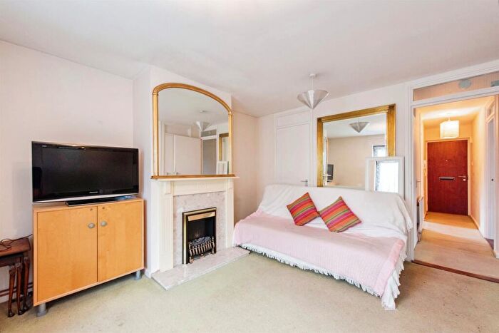 2 Bedroom Flat For Sale In Nowton Road, Bury St. Edmunds, IP33
