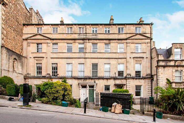 Studio To Rent In Belvedere Villas, BA1