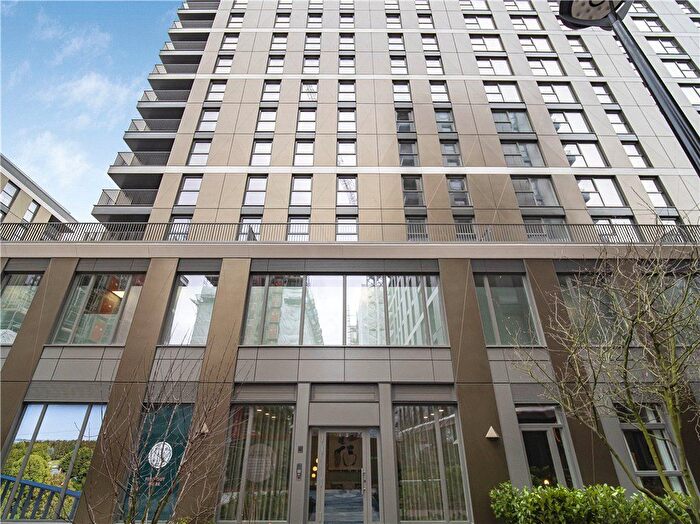 1 Bedroom Flat To Rent In Eden Grove, Staines-Upon-Thames, Surrey, TW18