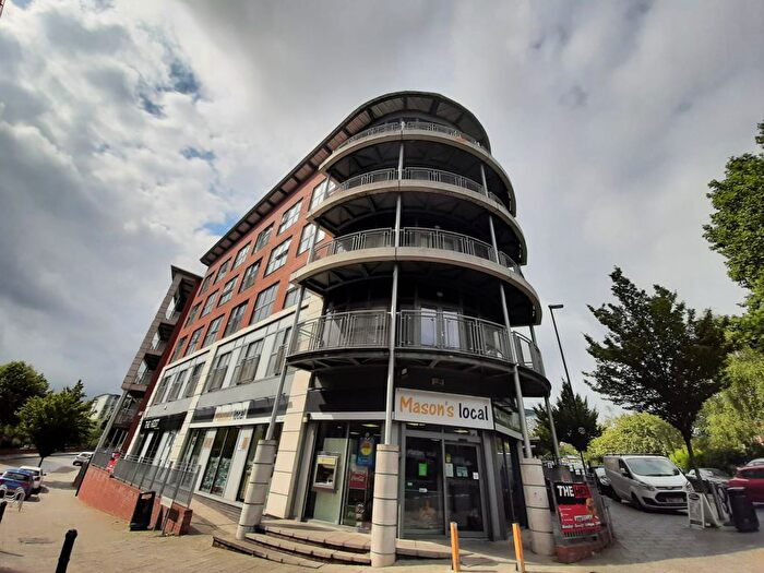 1 Bedroom Flat To Rent In - Cregoe Street, Park Central, Edgbaston, Birmingham, B15