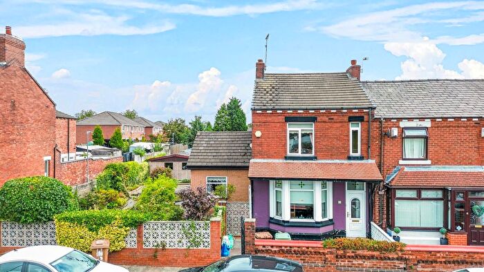 3 Bedroom End Of Terrace House For Sale In Derbyshire Hill Road, St. Helens, WA9