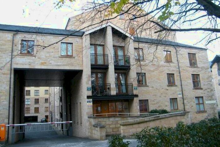 2 Bedroom Flat To Rent In Lune Square, Lancaster, LA1