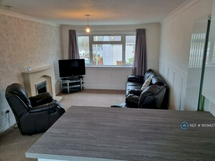 1 Bedroom Flat To Rent In Church Road, Bridge Of Weir, PA11