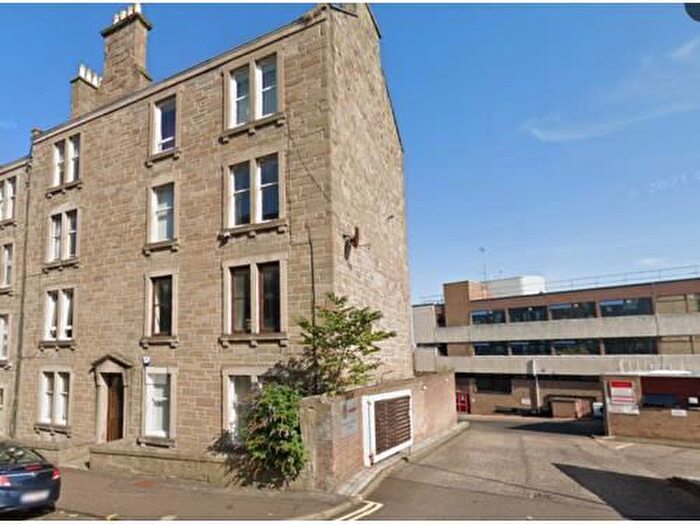 1 Bedroom Flat To Rent In Forest Park Road, Dundee, DD1