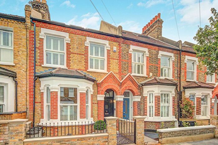 4 Bedroom Terraced House For Sale In Franche Court Road, Earlsfield, London, SW17