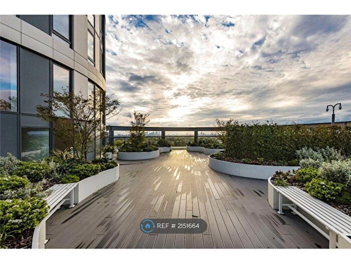 2 Bedroom Flat To Rent In Oculus House, Barking, IG11