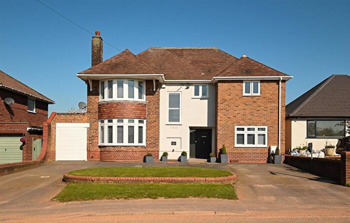 4 Bedroom Detached House For Sale In Heathertop, Beamhill Road, Anslow, DE13