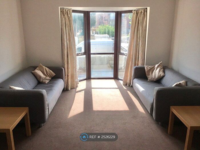 1 Bedroom Flat To Rent In Catherine Lodge, Croydon, CR0