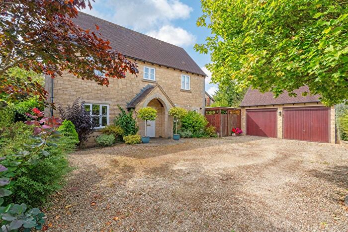 4 Bedroom Detached House For Sale In Smith Barry Road, Upper Rissington, GL54