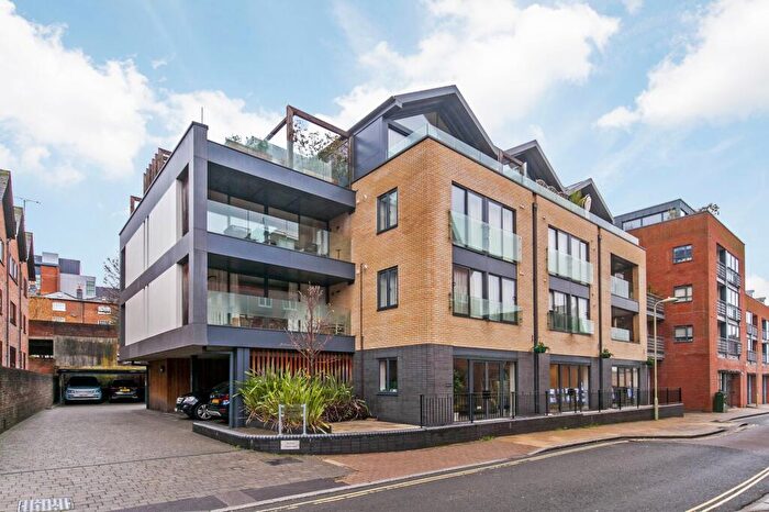 2 Bedroom Apartment For Sale In Staple Gardens, Staple Chambers Staple Gardens, SO23