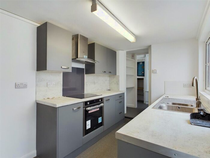 1 Bedroom Apartment To Rent In Grafton Street, Brighton, BN2