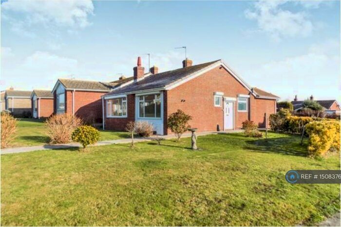 2 Bedroom Bungalow To Rent In Castle View Gardens, Pevensey, BN24