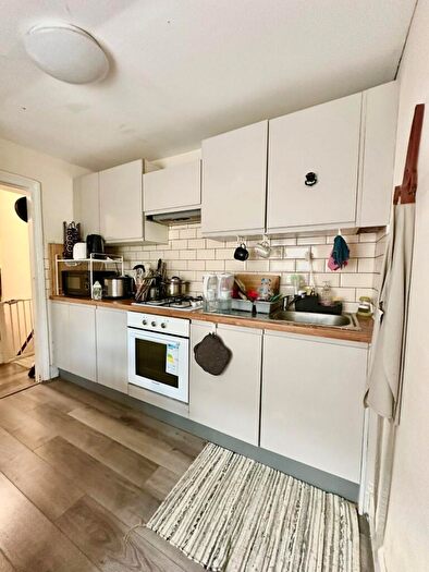 1 Bedroom Flat To Rent In Herbert Road, London, E12