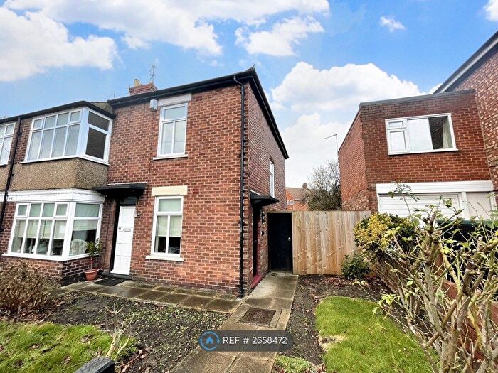 2 Bedroom Flat To Rent In Wooler Avenue, North Shields, NE29