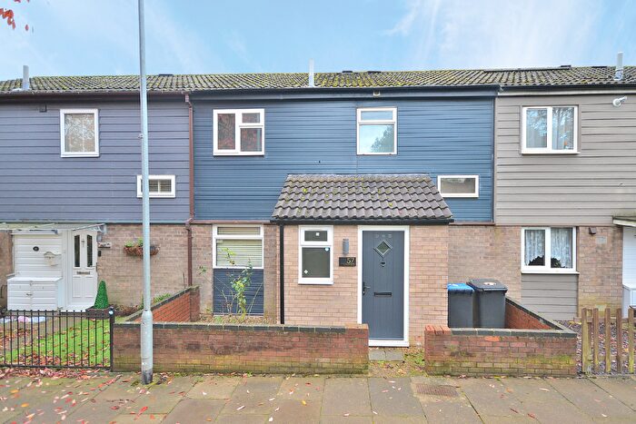 3 Bedroom Terraced House To Rent In Lower Meadow Court, Northampton, NN3