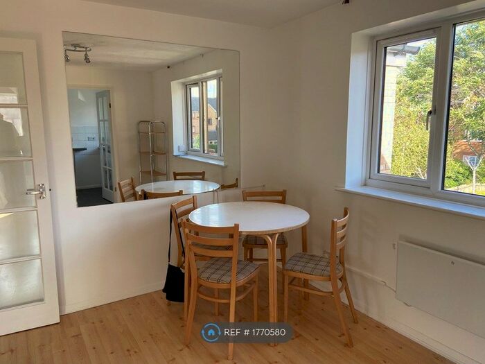 1 Bedroom Flat To Rent In Draycott Close, London, NW2