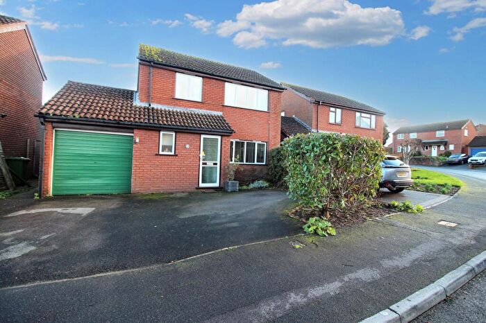 3 Bedroom Detached House For Sale In Swallow Park, Thornbury, BS35