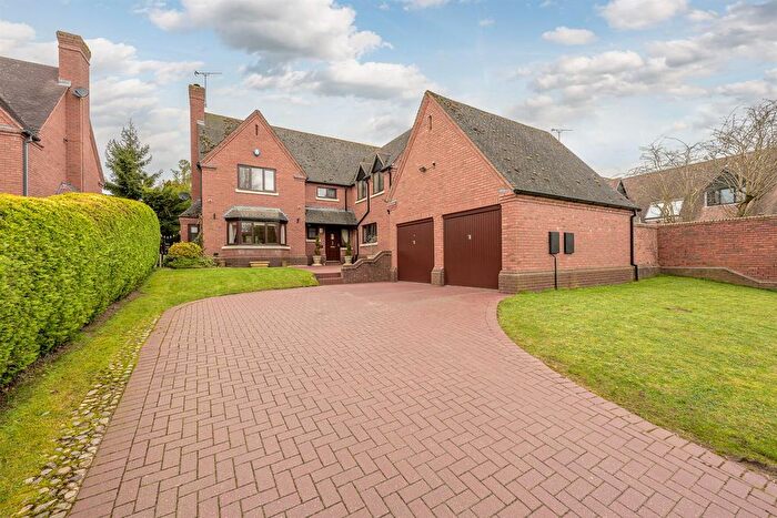 4 Bedroom Detached House For Sale In The Close, Enville, DY7